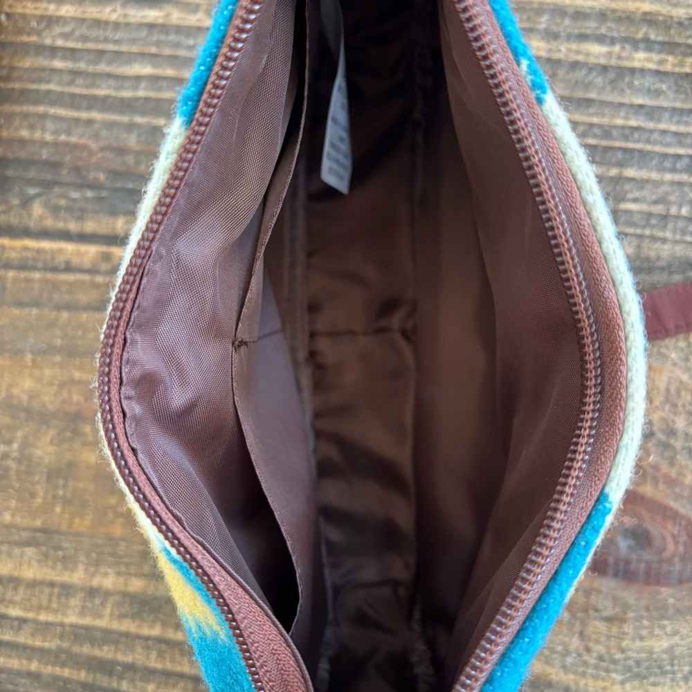 Pendleton Wool Boho Southwest Print Crossbody Bag - Picture 11 of 11